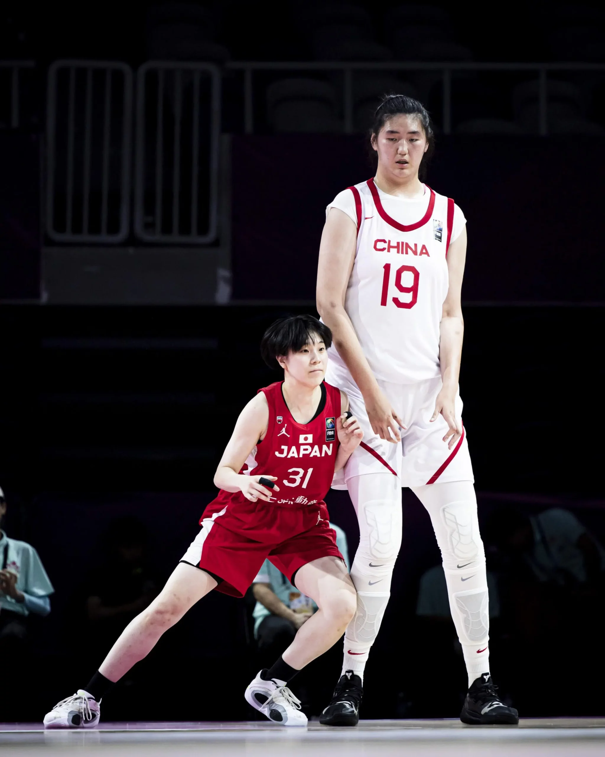 Zhang Ziyu, the tallest teenage girl in the world!